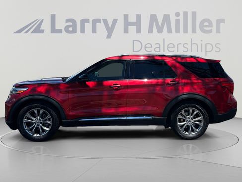 Used 2021 Ford Explorer Limited w/ Equipment Group 301A RWD image 2