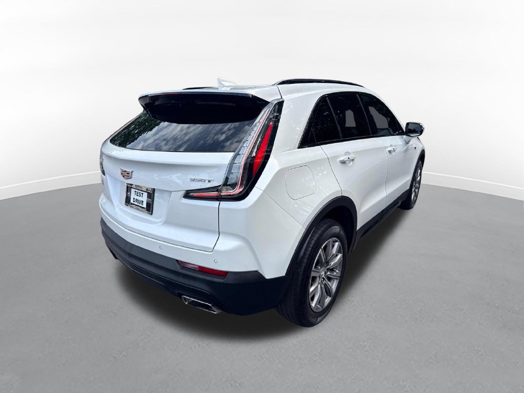 Used 2023 Cadillac XT4 Sport FWD image 6
