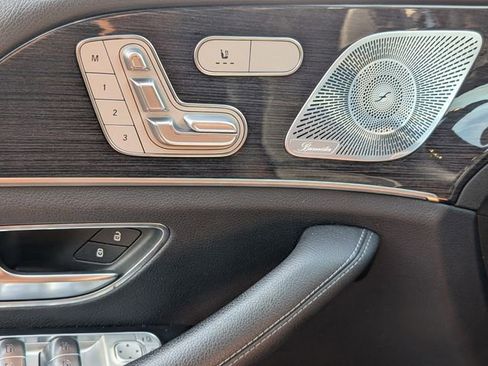 Used 2020 Mercedes-Benz GLE 350 4MATIC image 34