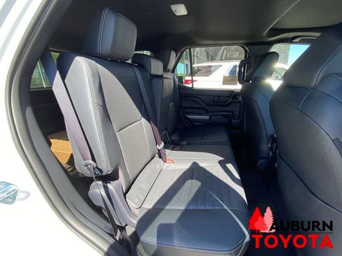 New 2026 Toyota 4Runner TRD Off-Road Premium w/ Tow Technology Package AWD/4WD image 14