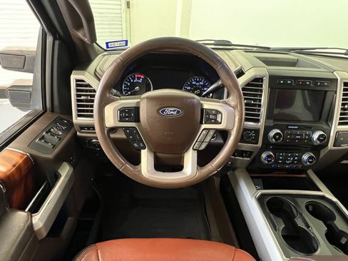 Used 2018 Ford F250 King Ranch w/ King Ranch Ultimate Package image 25