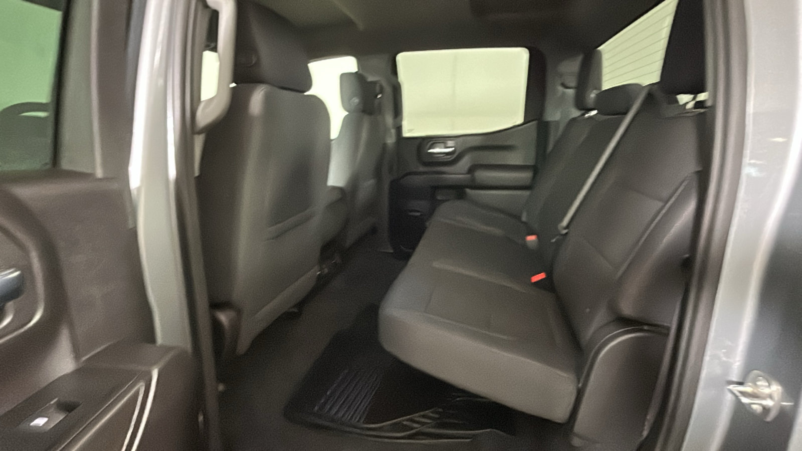 Used 2024 Chevrolet Silverado 1500 Custom AWD/4WD image 31