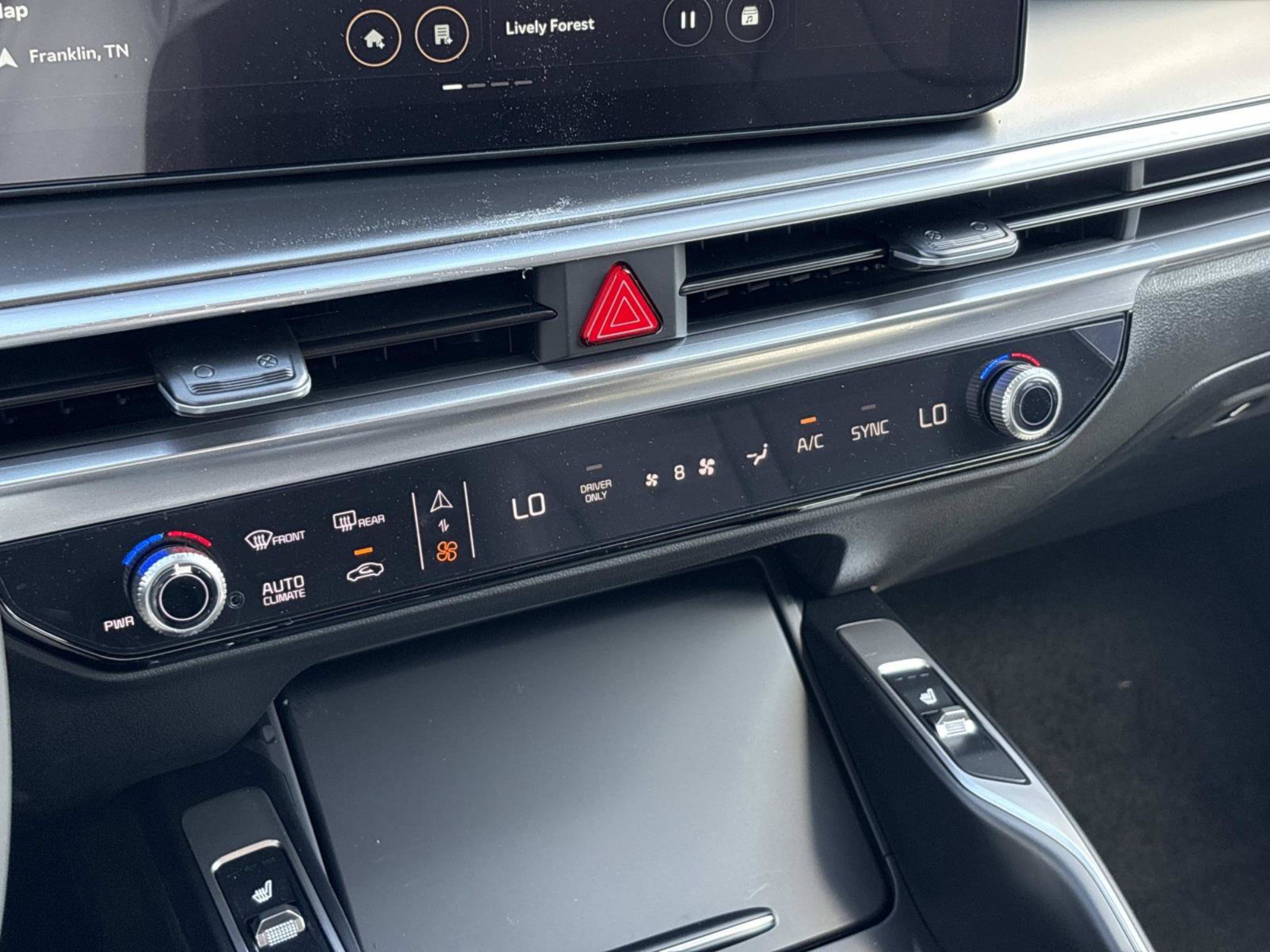 New 2026 Kia Sorento EX FWD image 25