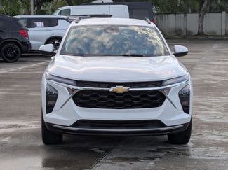 Used 2024 Chevrolet Trax LT w/ Driver Confidence Package video 2