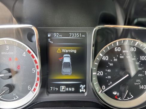 Used 2018 Nissan Titan PRO-4X w/ Pro-4x Convenience Package AWD/4WD image 61
