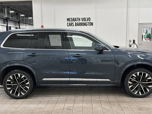 New 2026 Volvo XC90 T8 Plus w/ Protection Package Premier image 4