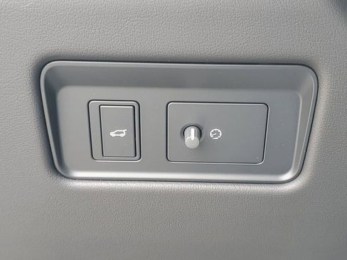 New 2026 Jaguar F-PACE R-Dynamic S image 14