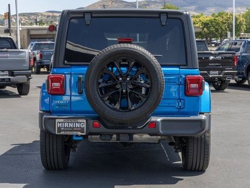 Used 2022 Jeep Wrangler Unlimited Sahara image 4