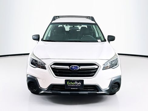 Used 2019 Subaru Outback 2.5i image 2