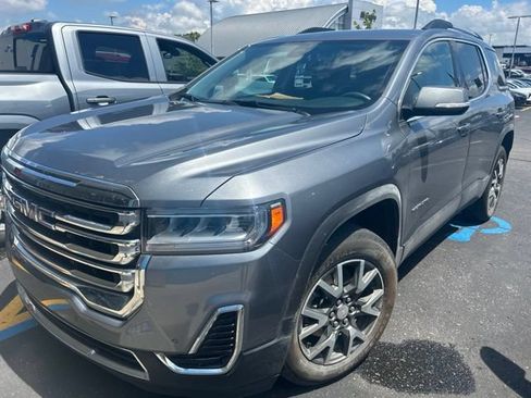 Used 2021 GMC Acadia SLE w/ Driver Convenience Package FWD image 2