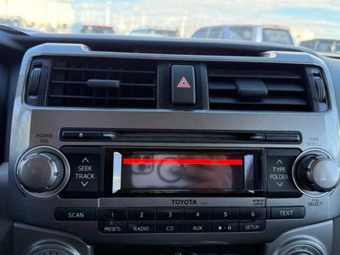 Used 2011 Toyota 4Runner Trail AWD/4WD image 17