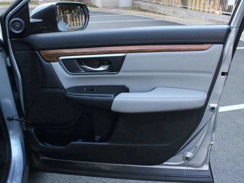 Used 2017 Honda CR-V EX-L image 31