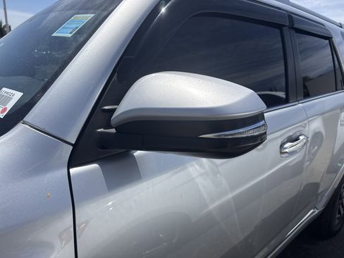 Used 2016 Toyota 4Runner Limited RWD image 10