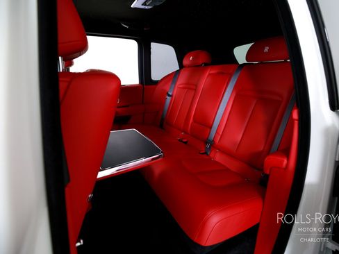 New 2026 Rolls-Royce Cullinan image 19