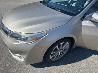 Used 2015 Toyota Avalon XLE Touring video 2
