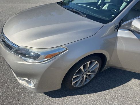 Used 2015 Toyota Avalon XLE Touring image 2