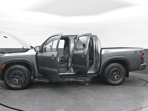 New 2026 Nissan Frontier Pro-X image 40