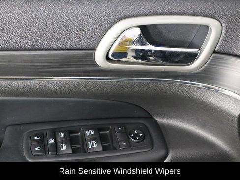 Used 2020 Jeep Grand Cherokee Limited w/ Trailer Tow Group IV image 22