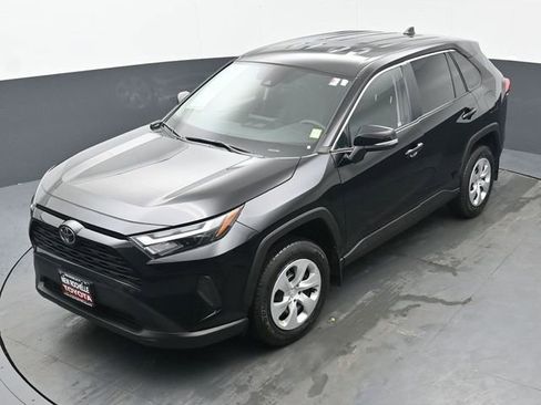 Certified 2024 Toyota RAV4 LE image 35