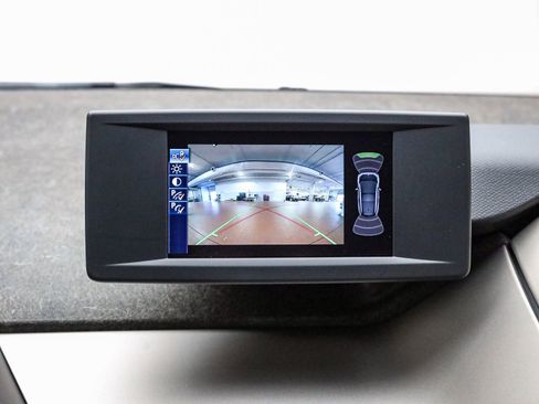 Used 2018 BMW i3 w/ Range Extender image 23