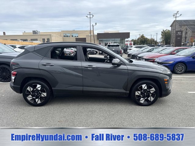 Certified 2024 Hyundai Kona SEL FWD image 3