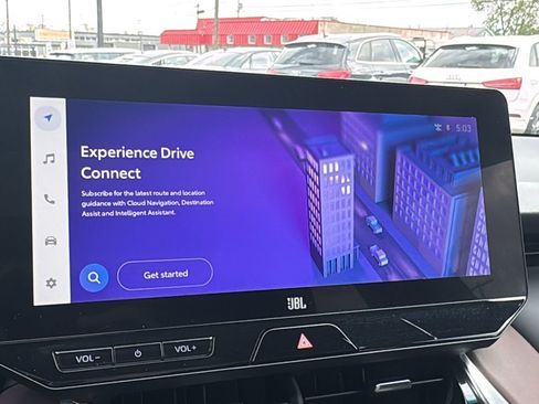 Used 2023 Toyota Venza Limited image 25