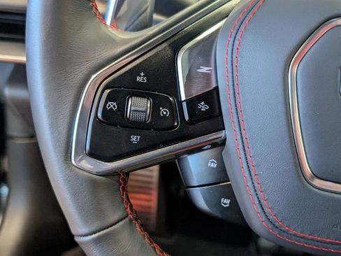 Used 2026 Chevrolet Corvette Stingray Coupe w/ 1LT image 28