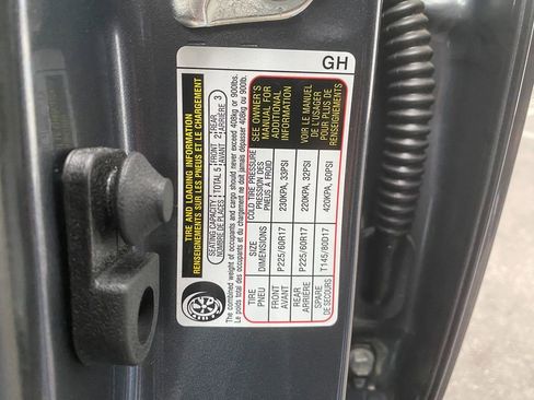 Used 2021 Subaru Crosstrek 2.5i Sport w/ Moonroof Package image 32