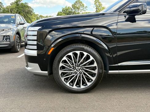 Used 2026 Hyundai Palisade Calligraphy FWD image 23