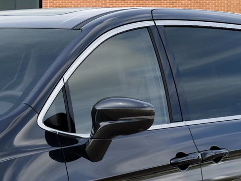 New 2026 Chrysler Pacifica Limited image 12