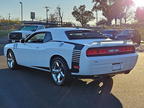 Used 2013 Dodge Challenger R/T w/ Electronics Convenience Group image 4