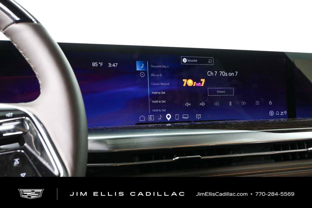 New 2026 Cadillac Escalade Luxury w/ Touring Package AWD/4WD image 14