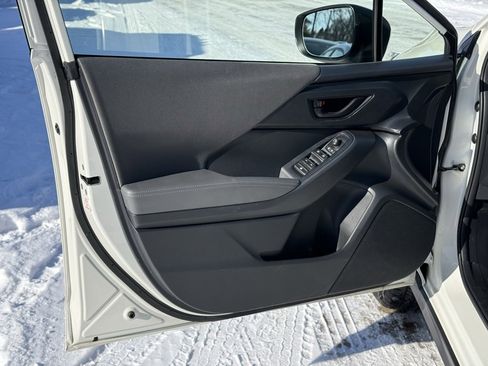 Used 2024 Subaru Crosstrek 2.0i Premium image 13