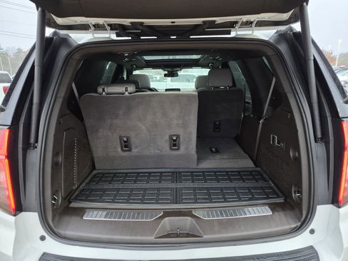 Used 2024 Chevrolet Tahoe Z71 w/ Off-Road Capability Package image 8