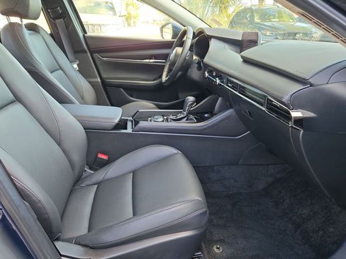 Used 2025 MAZDA MAZDA3 s image 29