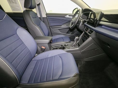 Used 2025 Volkswagen Taos SEL w/ Black Wheel Plus Package image 16