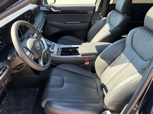 Used 2025 Hyundai Palisade Calligraphy image 11
