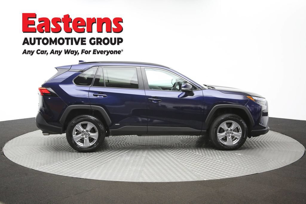 Used 2024 Toyota RAV4 XLE AWD/4WD image 44
