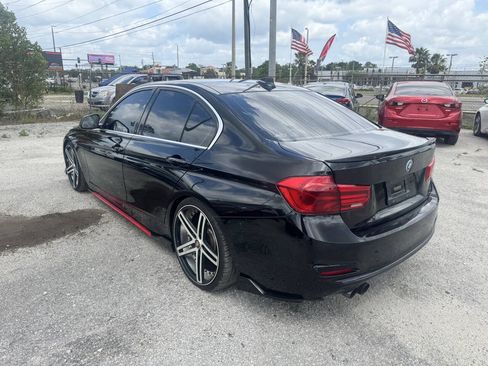 Used 2018 BMW 330i Sedan RWD image 9