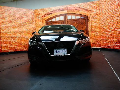 Certified 2022 Nissan Sentra SV FWD image 6