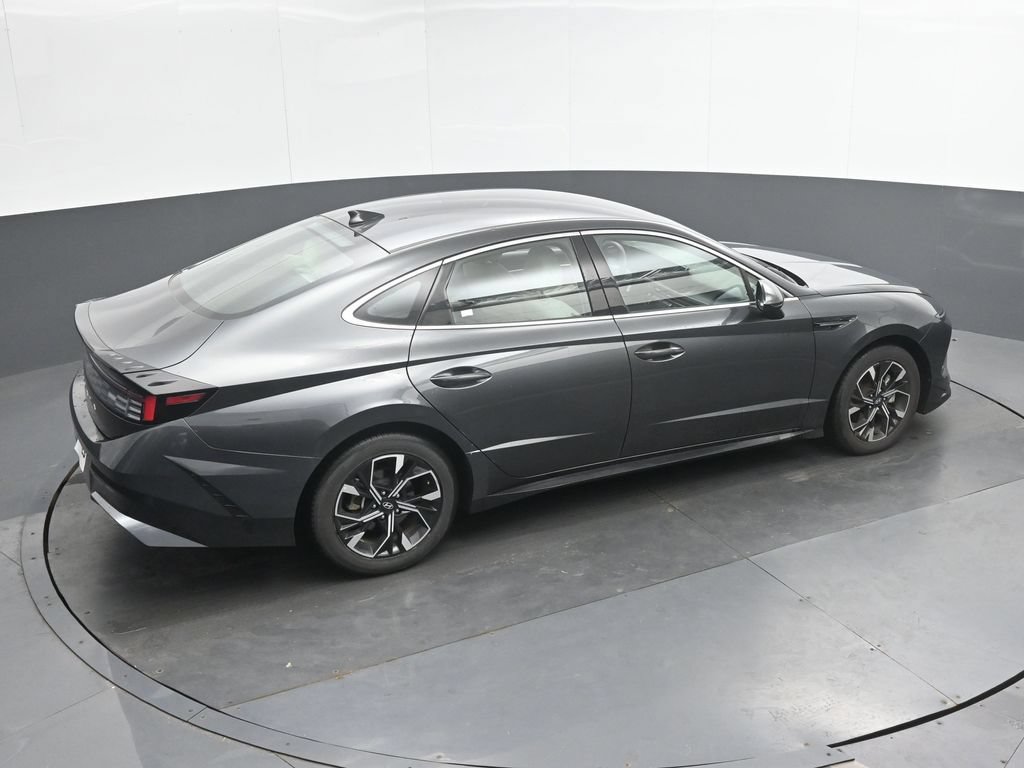 Certified 2025 Hyundai Sonata SEL FWD image 28