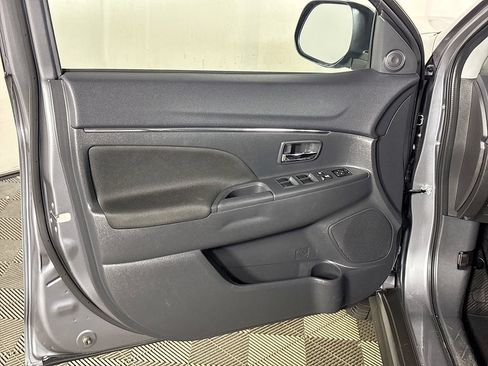 Used 2024 Mitsubishi Outlander Sport ES AWD/4WD image 10