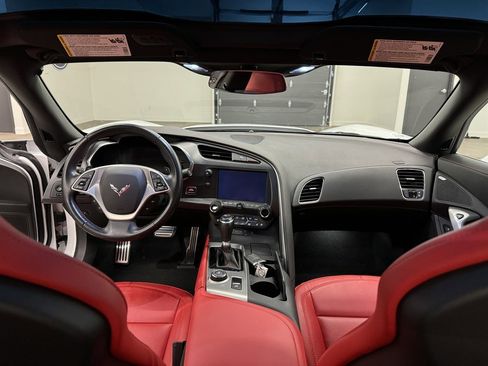 Used 2015 Chevrolet Corvette STINGRAY 2LT w/ 2LT Preferred Equipment Group RWD image 22