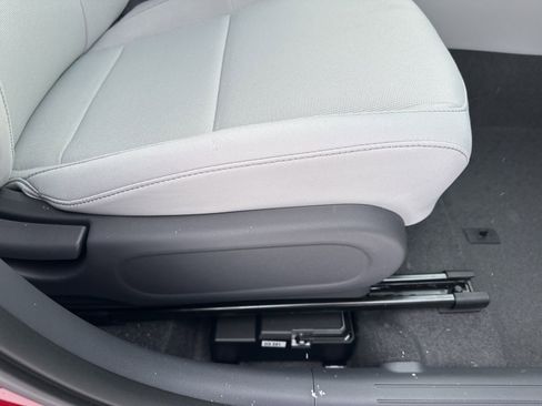 New 2026 Hyundai Kona SE image 27