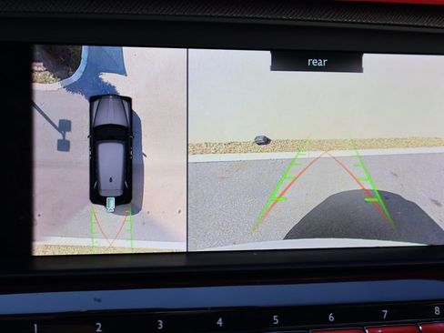 Used 2023 Rolls-Royce Cullinan Black Badge w/ Dark Exterior Package image 20