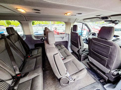 Used 2019 Ford Transit 150 XLT image 13