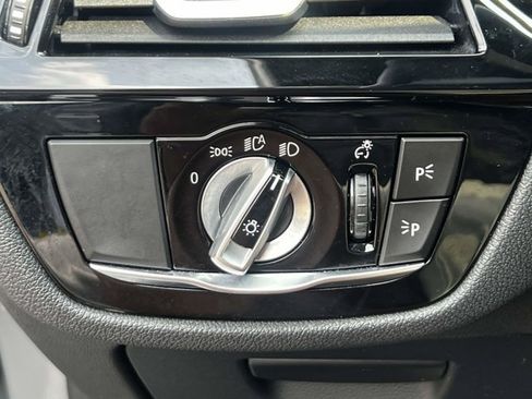 Used 2021 BMW 530i xDrive w/ Convenience Package AWD/4WD image 20