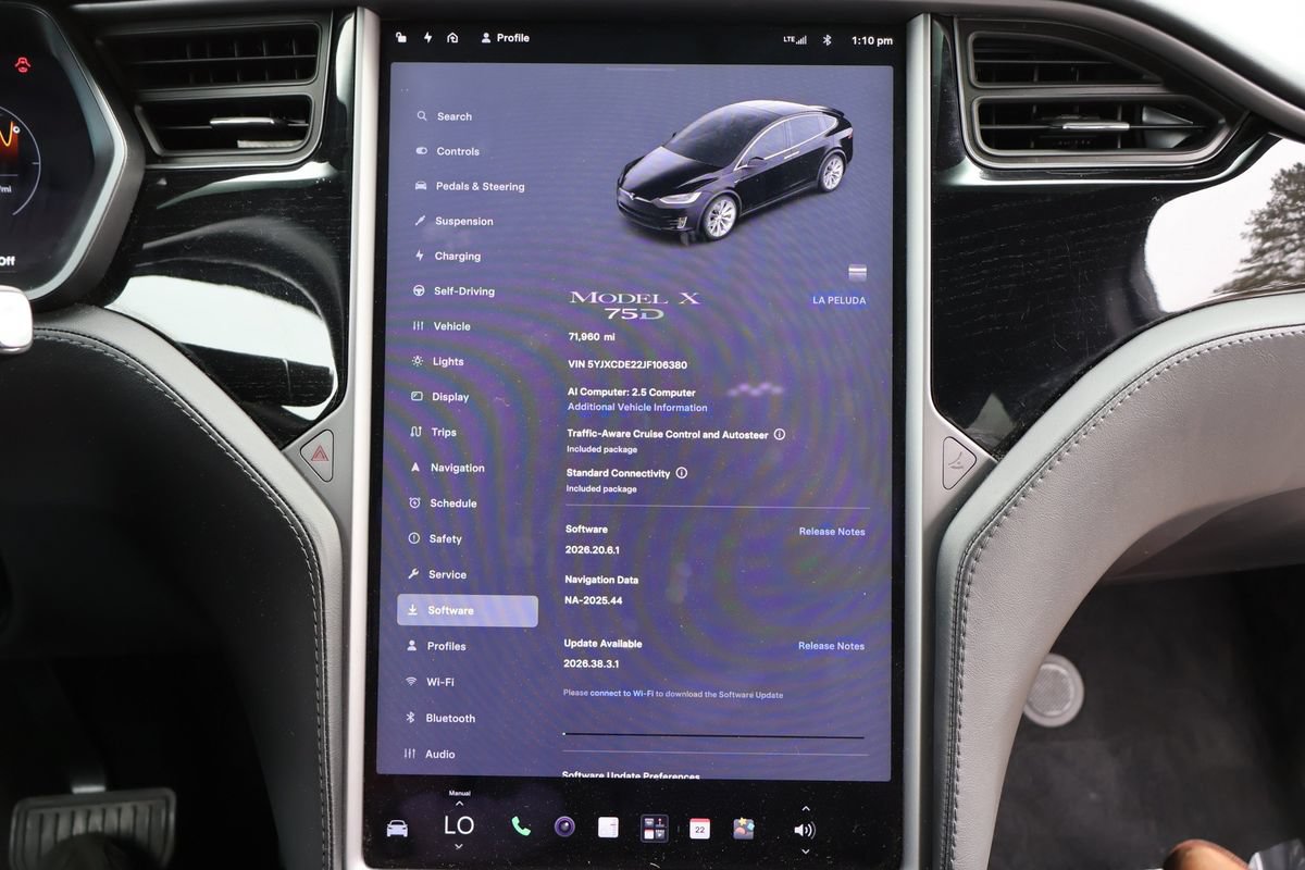 Used 2018 Tesla Model X 75D AWD/4WD image 18
