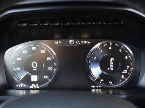 Used 2022 Volvo XC90 T6 Momentum w/ Advanced Package image 39