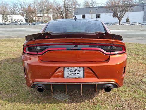 Used 2020 Dodge Charger Scat Pack w/ Daytona Edition Group image 5